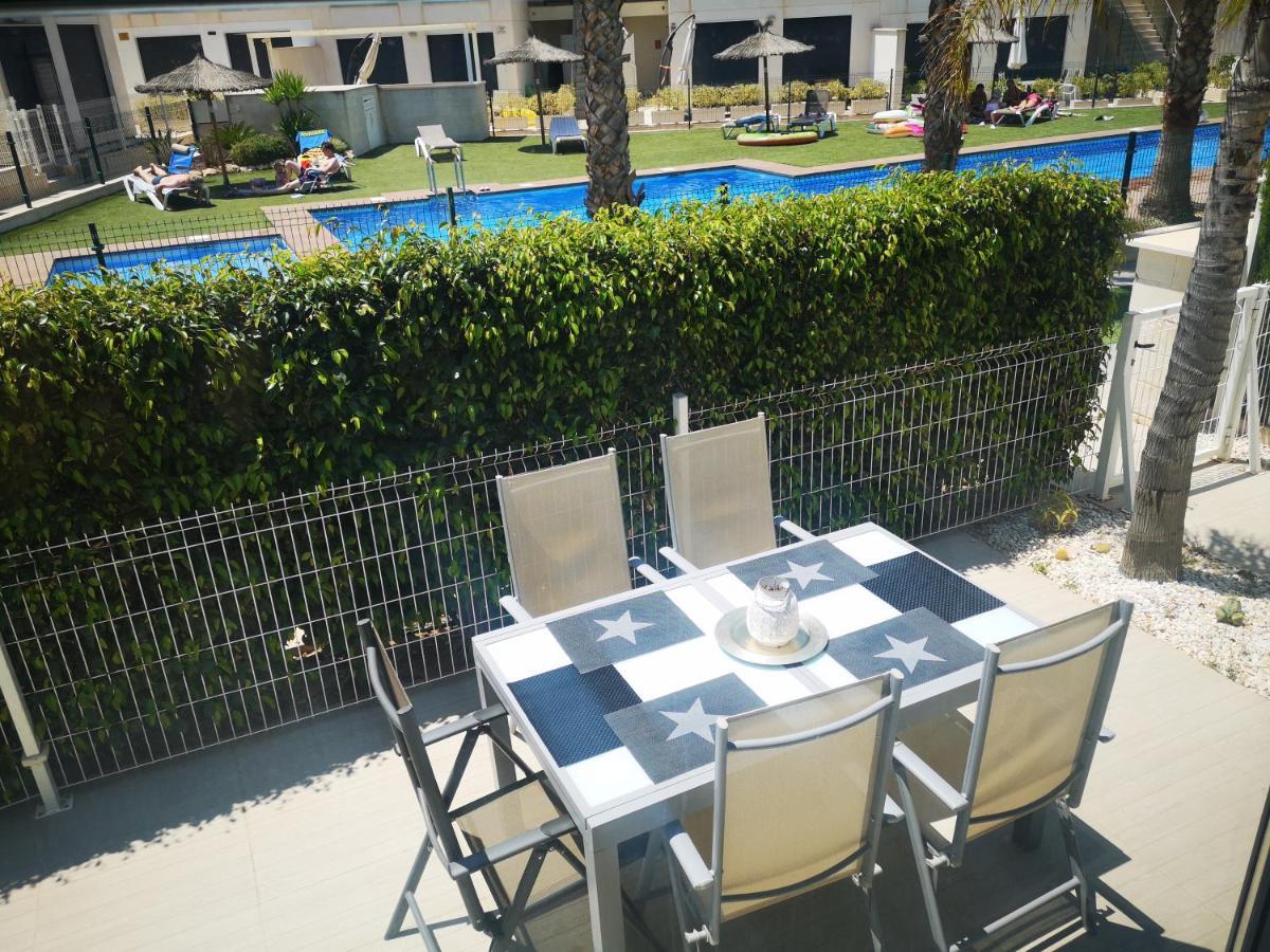 Punta Prima Villa 3 Bedrooms And Solarium Sea View تورّيفيِخا المظهر الخارجي الصورة